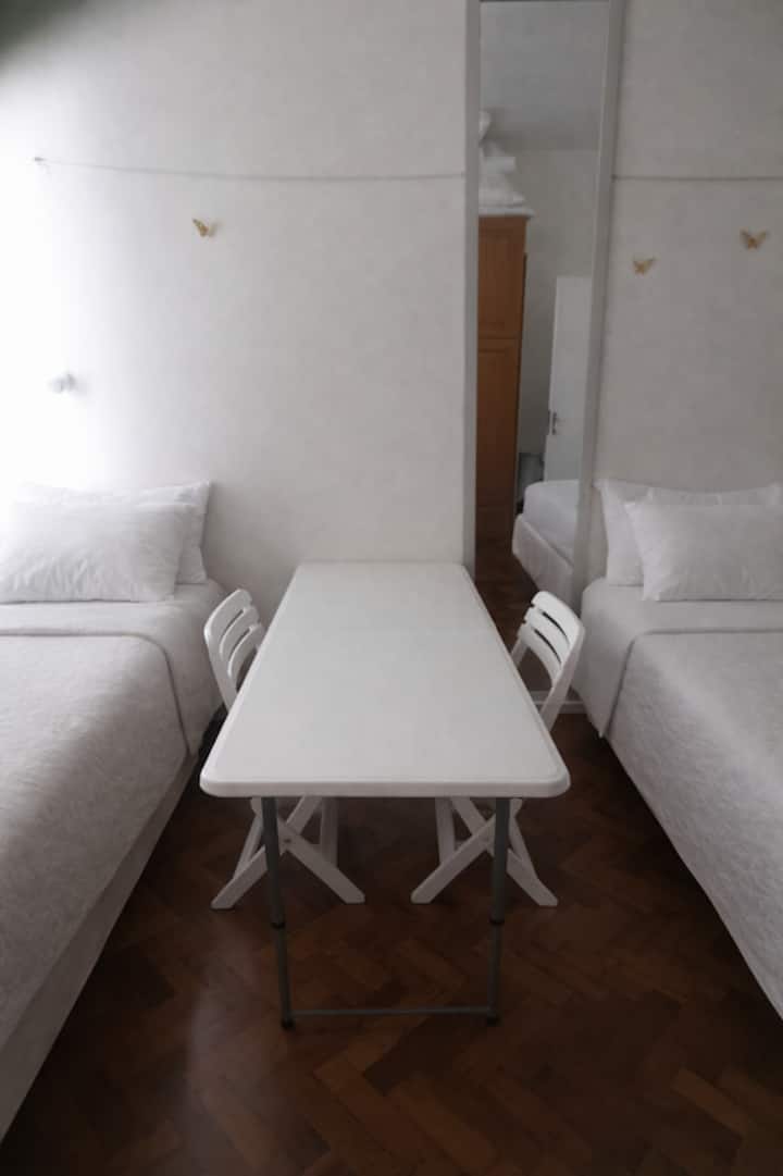 غرفة النوم 2