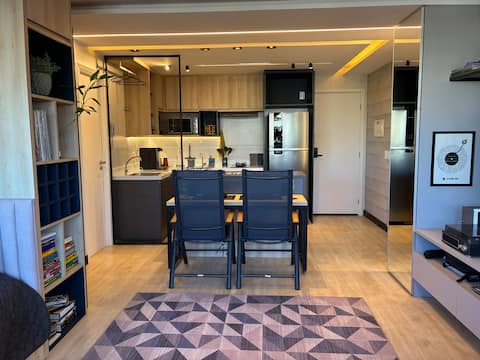 Successful Airbnb property: Aldeota Flat | Practicality + Home Office + Garage in Aldeota