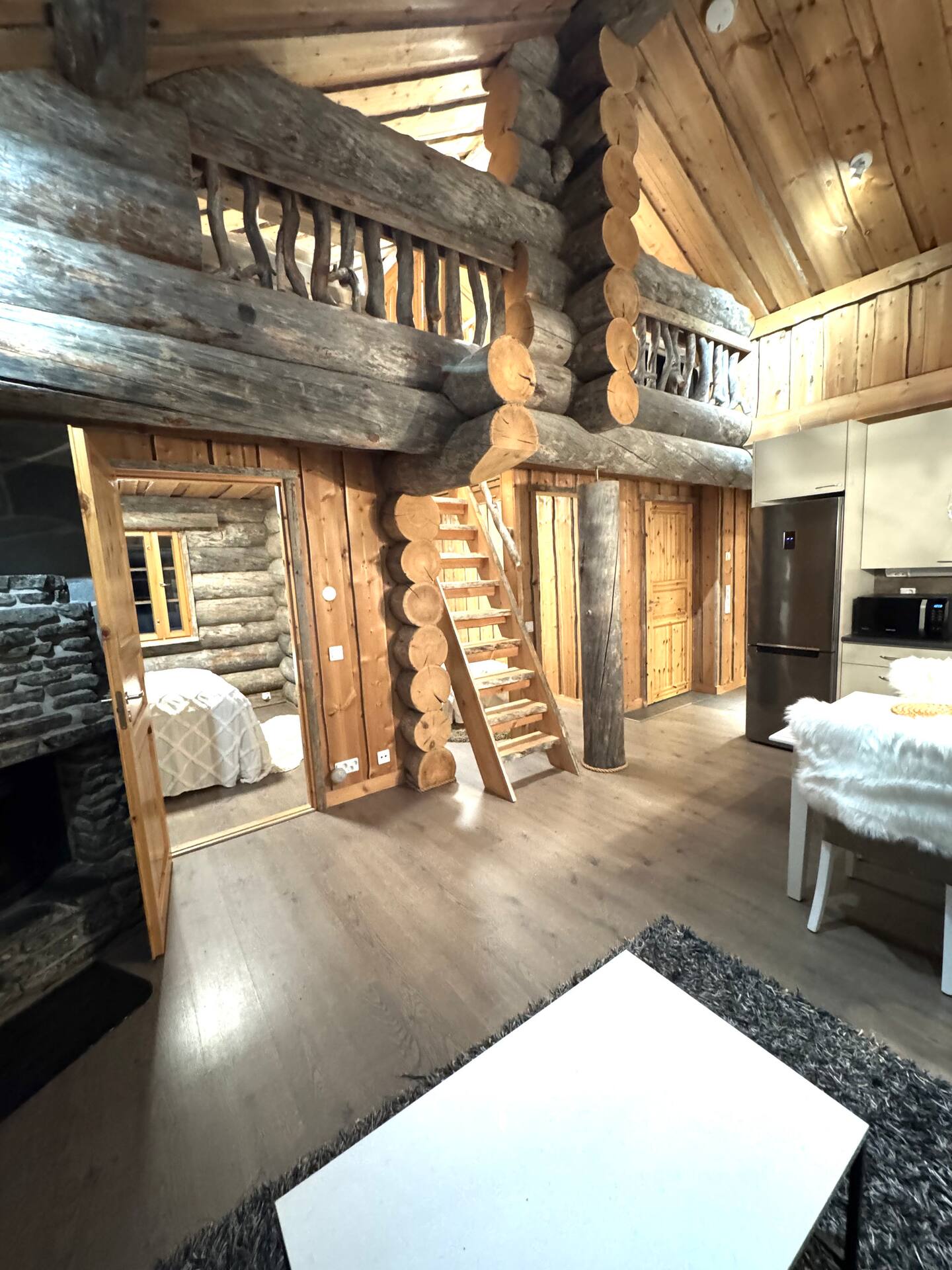 Upea Kelomökki, 6 Hlö - Kuusamo & Ruka N. 20min. 2