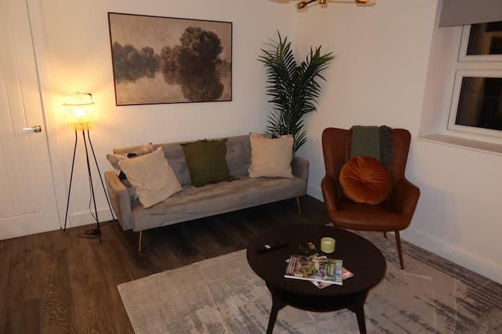 2 Bedroom Flat In East Croydon With Free Parking - Croydon