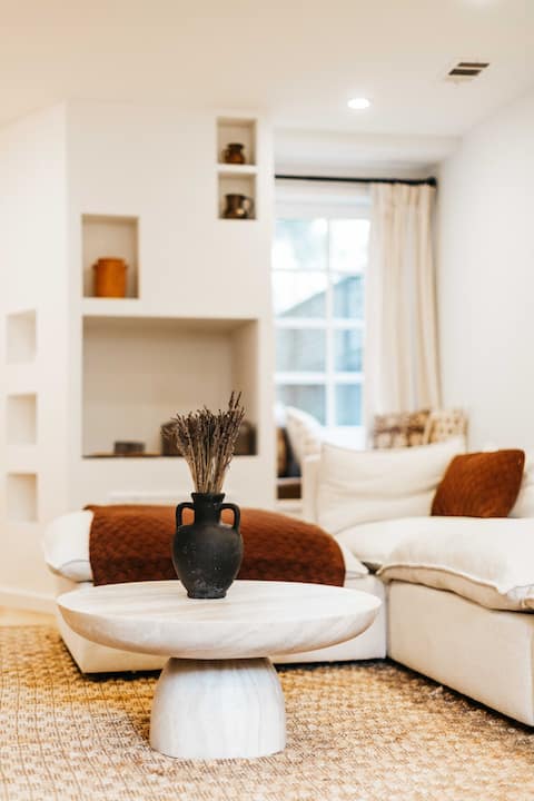 Top Airbnb: Stylish 2BR Garden Flat Near GGP & The Presidio in Inner Richmond