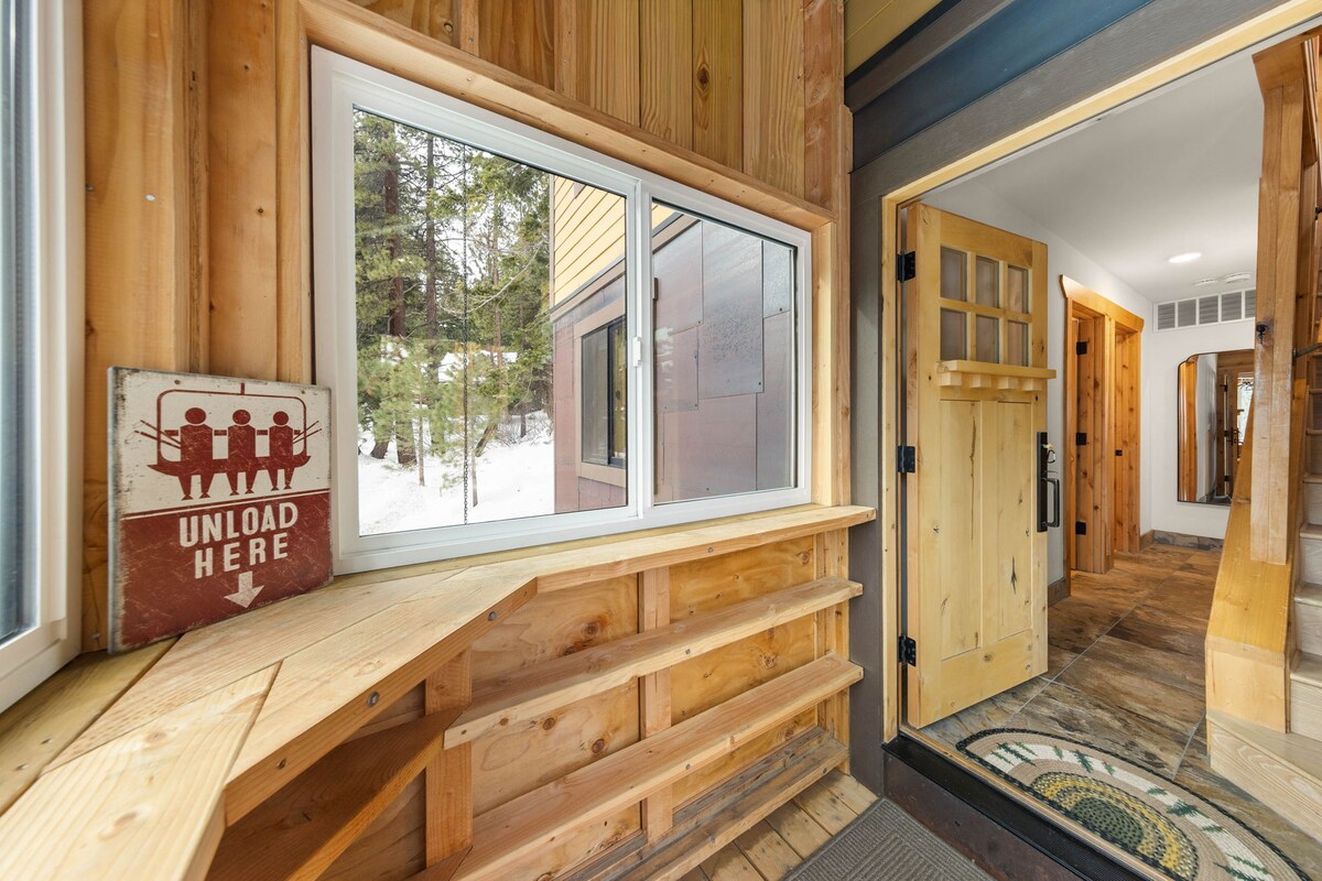 Incline Lodge — view 3