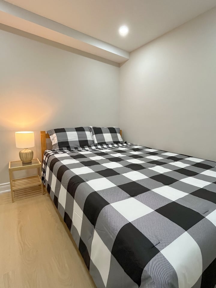 საძინებელი 1