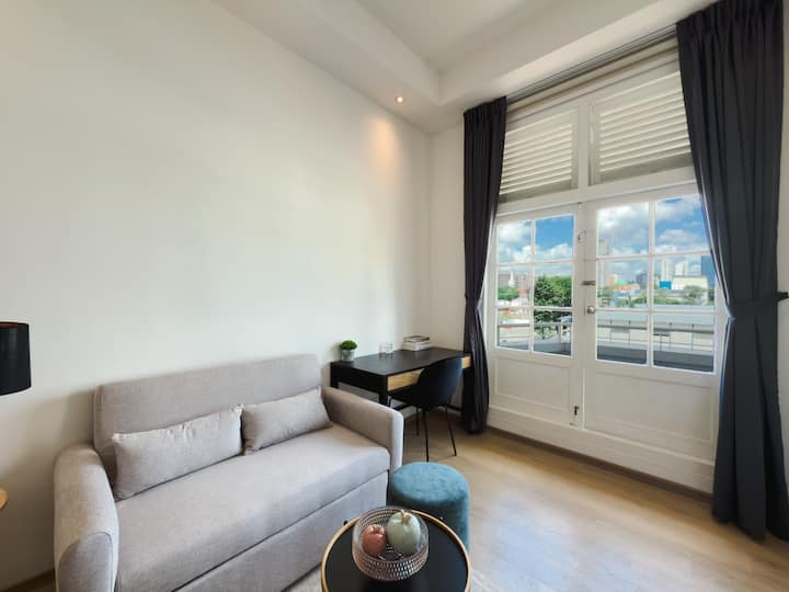 White House 1br Apartment – Prime Bugis - Newton