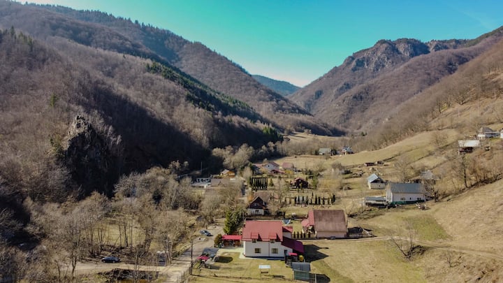 Marisel Cabin / Cabana Marisel - Comuna Beliș