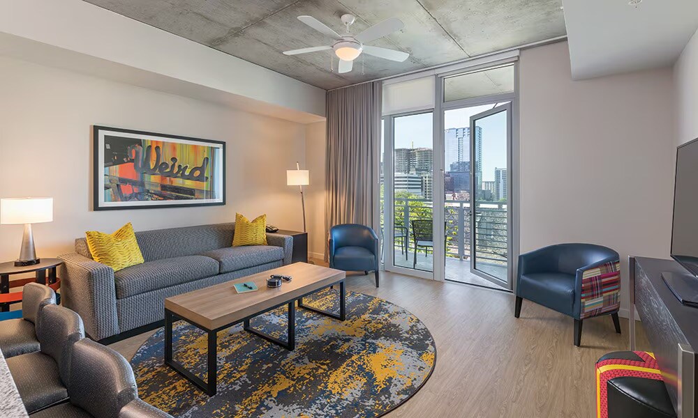 ACL Luxury 1BR/Sleeps 4 Downtown Austin