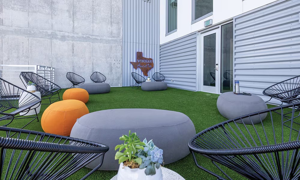 ACL Luxury 1BR/Sleeps 4 Downtown Austin