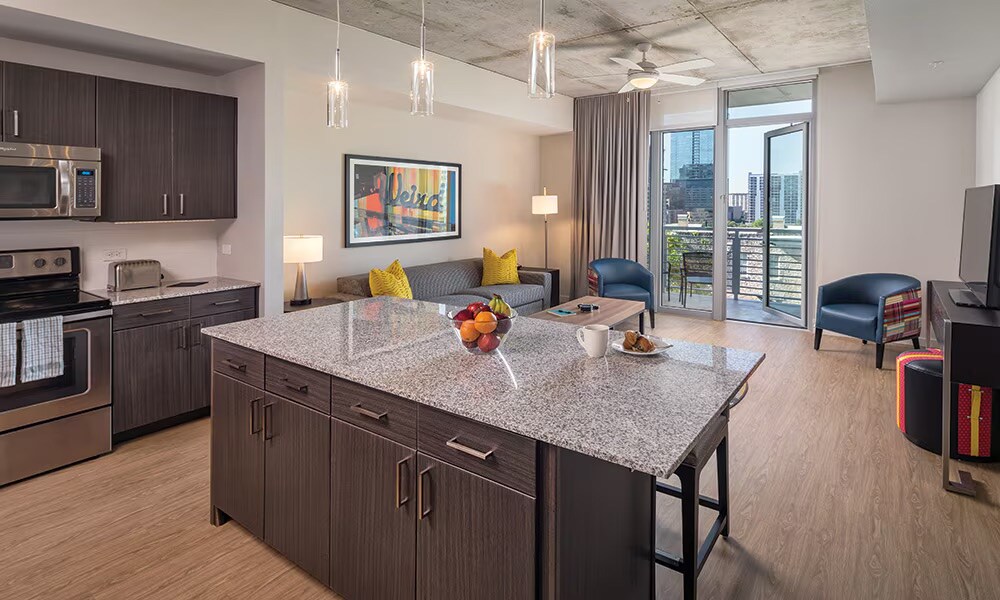 ACL Luxury 1BR/Sleeps 4 Downtown Austin