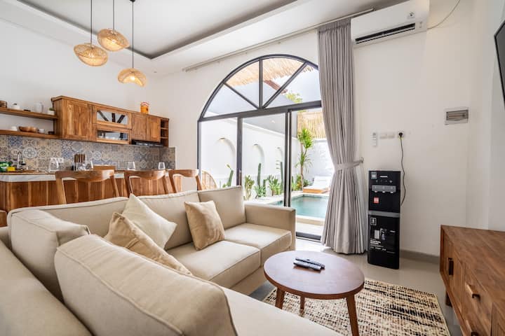 Your Mediterranean Sanctuary In Jimbaran - Bualu