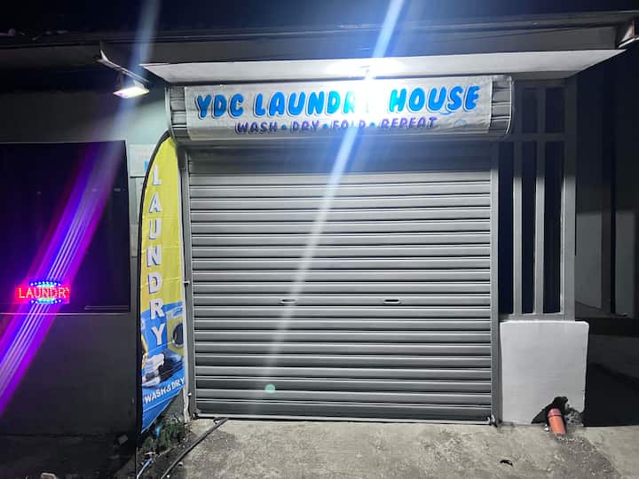 Double Story House - San Jose de Buenavista