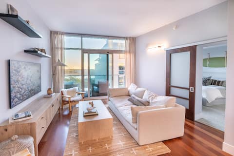 Popular Airbnb listing: Lux Top-Floor Bayfront 2BR | Pool, Hot Tub, Sauna in Channel District