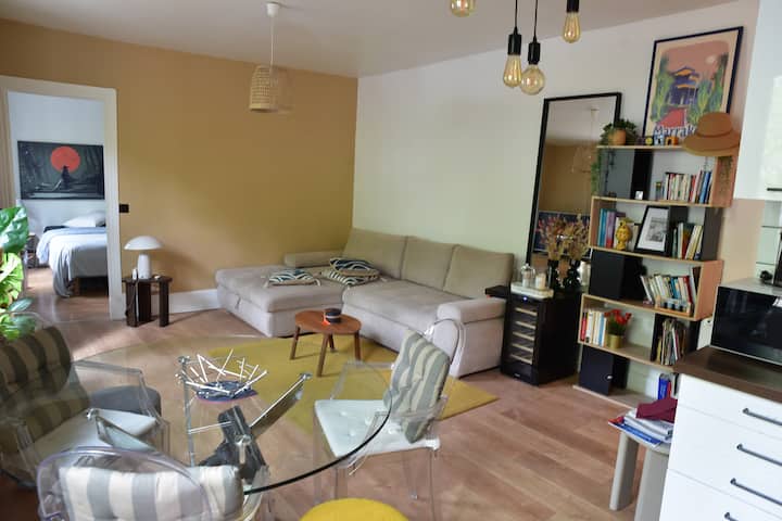 Paris Vibe: Nice Flat Near Montmartre & Les Puçes - サン＝ドニ