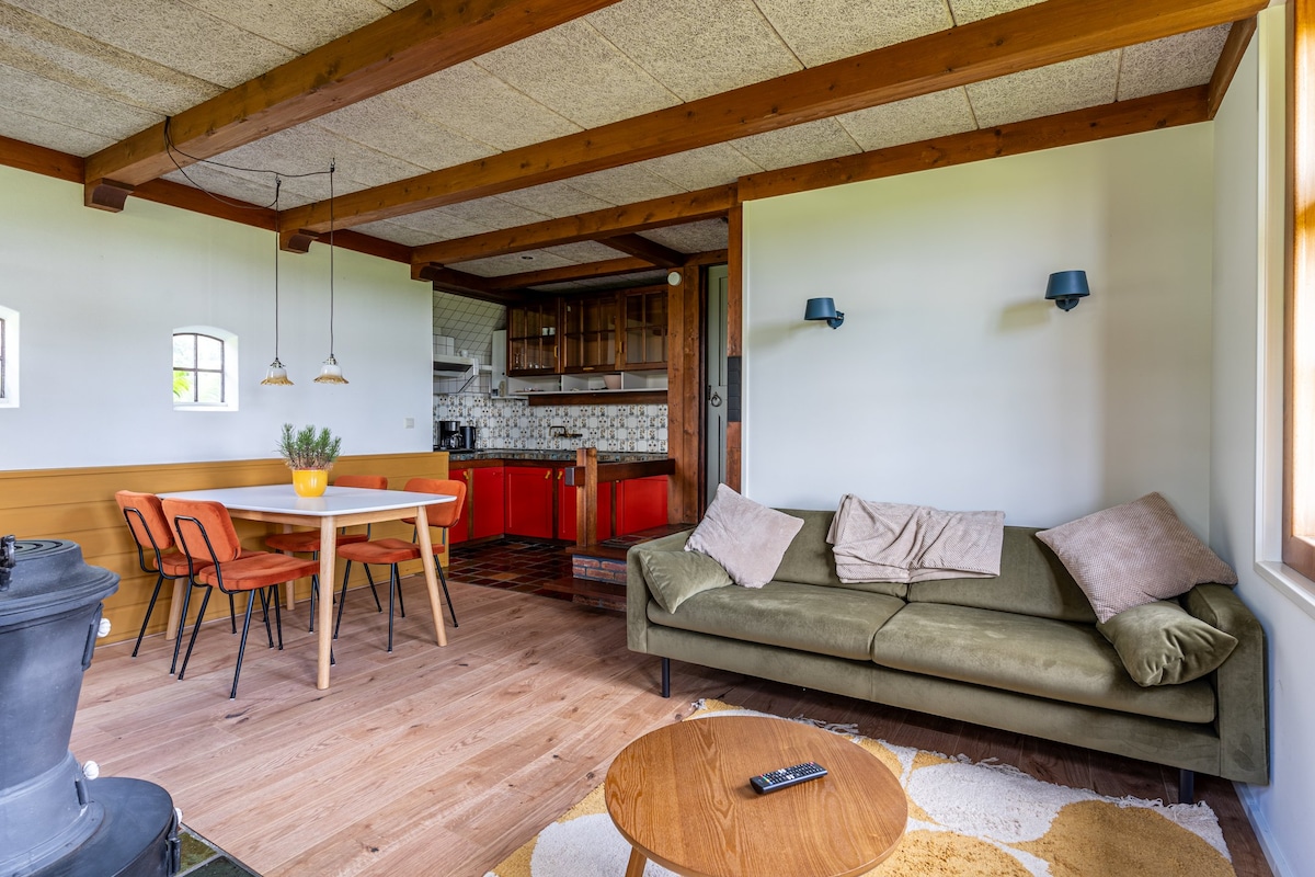 Top Airbnb: Detached farm next to the Lauwersmeer in Oostmahorn
