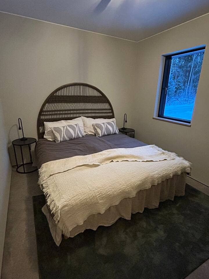 საძინებელი 3