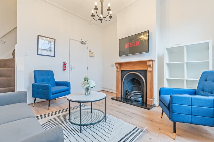 Perfect For Contractors | Central Location | Wi-fi - Nottingham