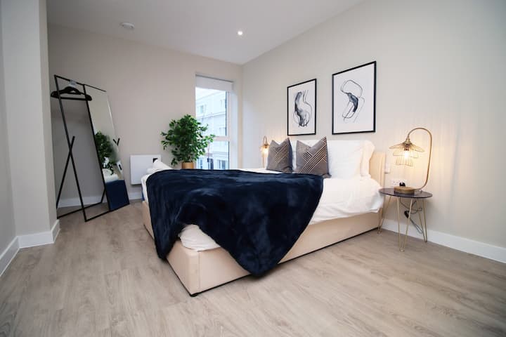 Sleek And Modern 2br Home - Cardiff Bay! - Cardiff
