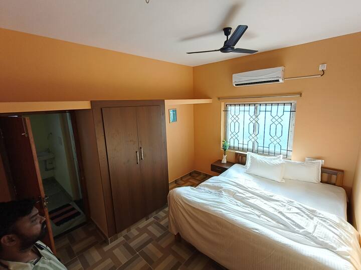 غرفة النوم 2