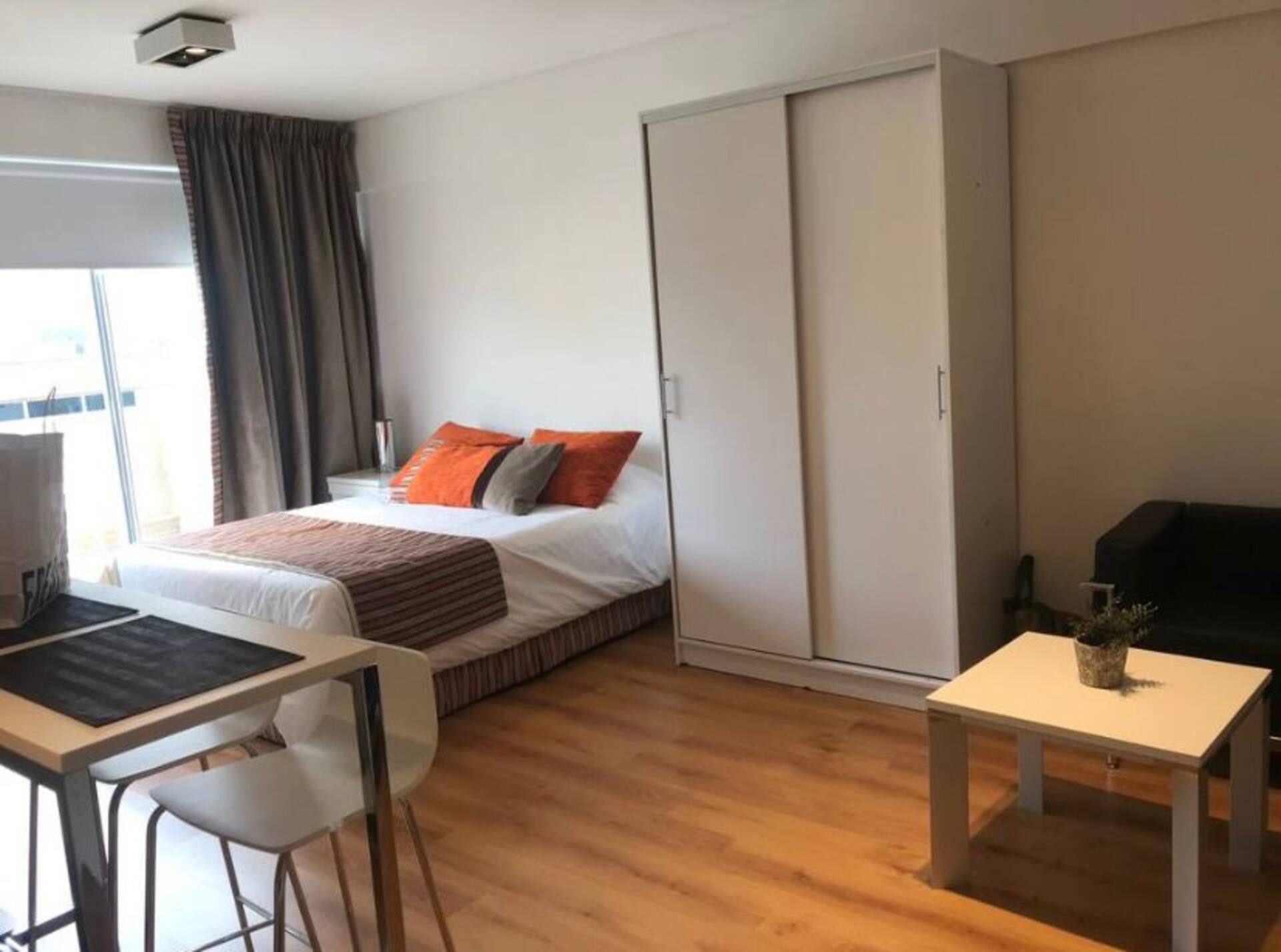 Studio apartment in Buenos Aires near Café Tortoni