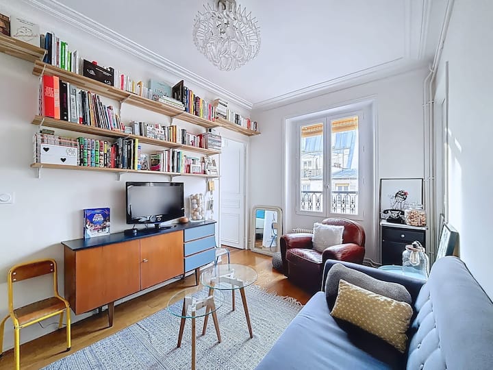 Appartement Avec Balcon Près Du Canal Saint Martin - Paris