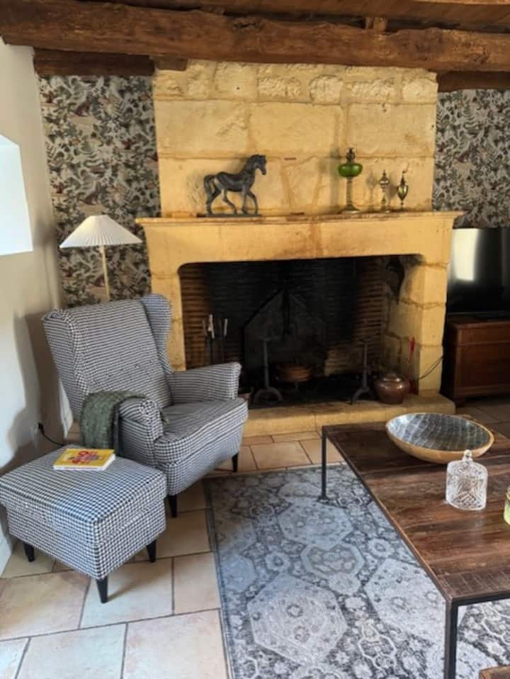 Maison Léandre, Piscine Privée Chauffée - Dordogne