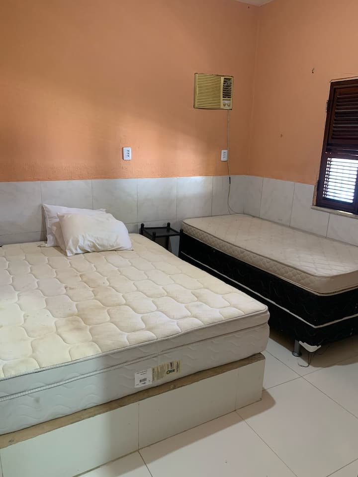 سرير مزدوج/سرير فردي واحد/مرتبة فردية إضافية 