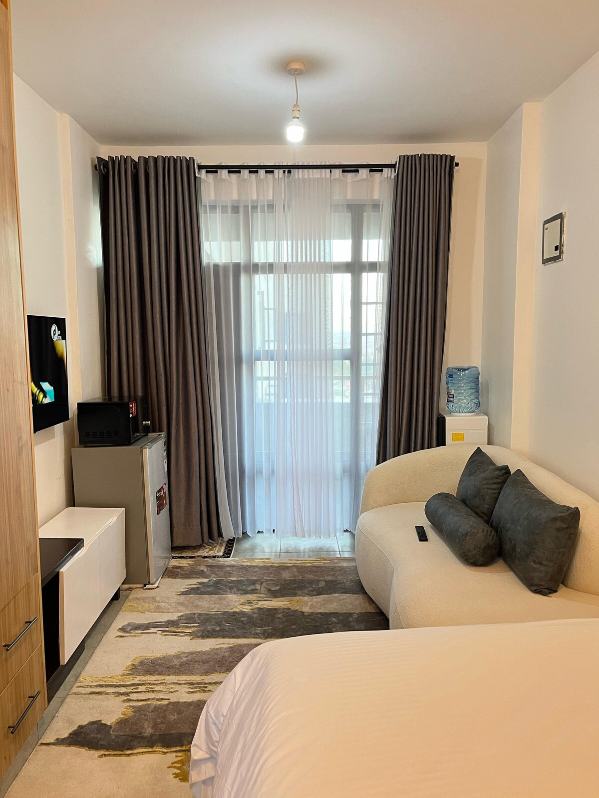 Nichoir à Oiseaux En Bois Naturel à Suspendre à L'extérieur 6 Trous Fait Main 92370301