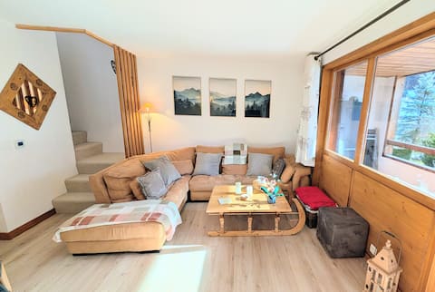 Airbnb performant: Warm Duplex • Swimming pool • Walking trails à Saint Jean D'aulps
