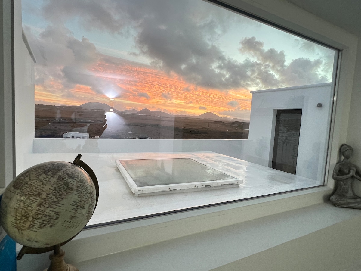 Successful Airbnb property: Gratitude. A charming refuge. in Teguise