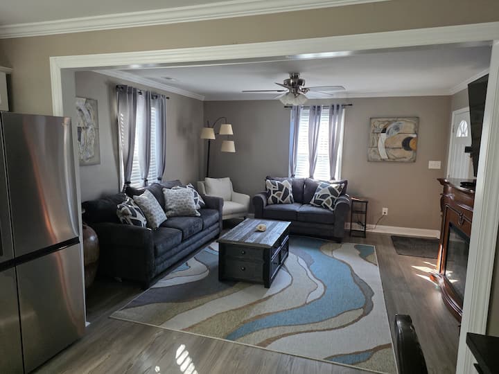 Cozy Cottage Style 2 Bedroom Home. - Eden, NC