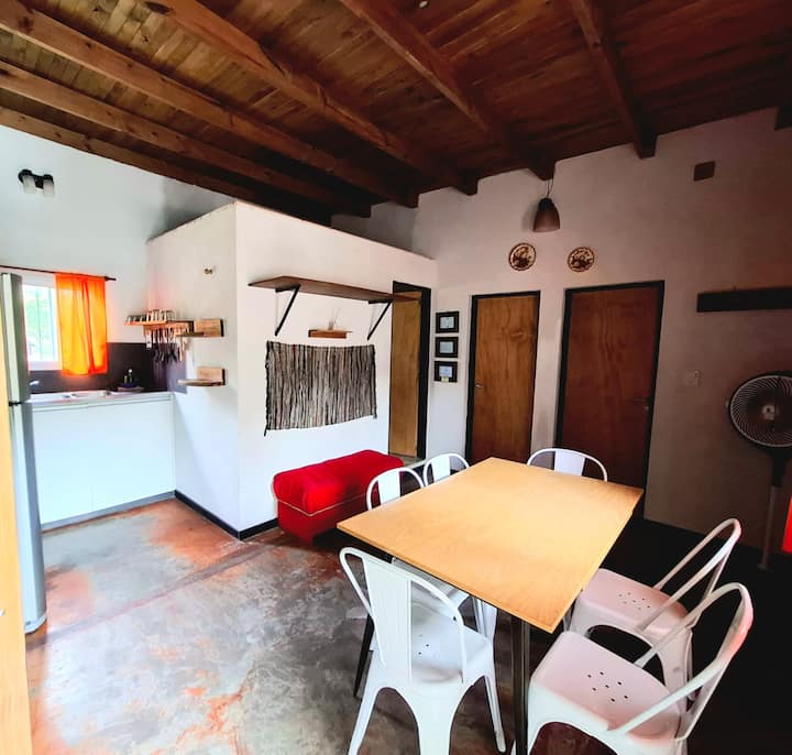 9 · Cabaña En Gualeguaychú Con Pileta · 6 Pax - Gualeguaychú