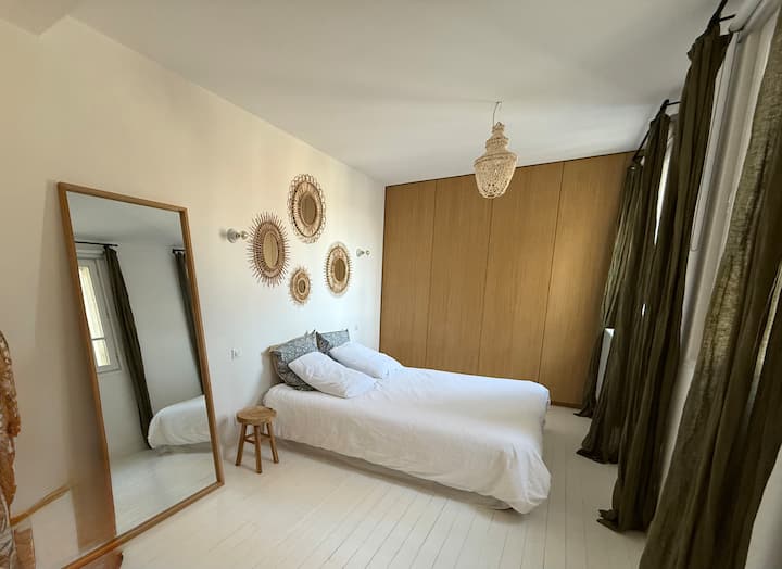 Glavna spavaća soba na katu 