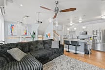Modern Island Living | Parking, AC, Fast WiFi, W/D