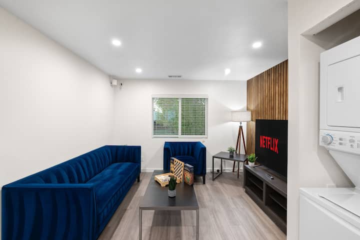 Urban Airport Stay | Sfo & Bart Access - San Mateo, CA