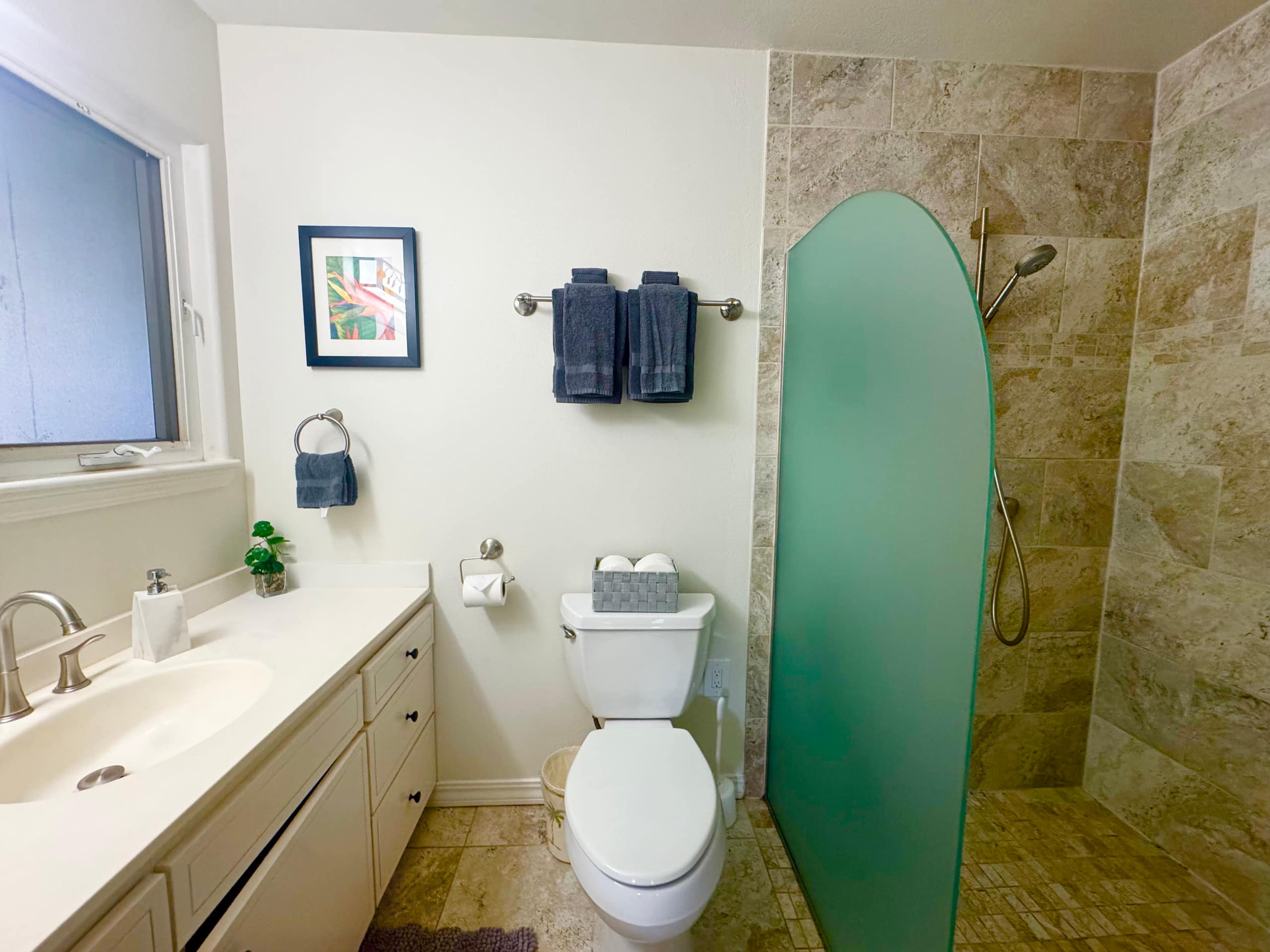 New! Studio Suite with Pool by Beach with AC - Photo 9