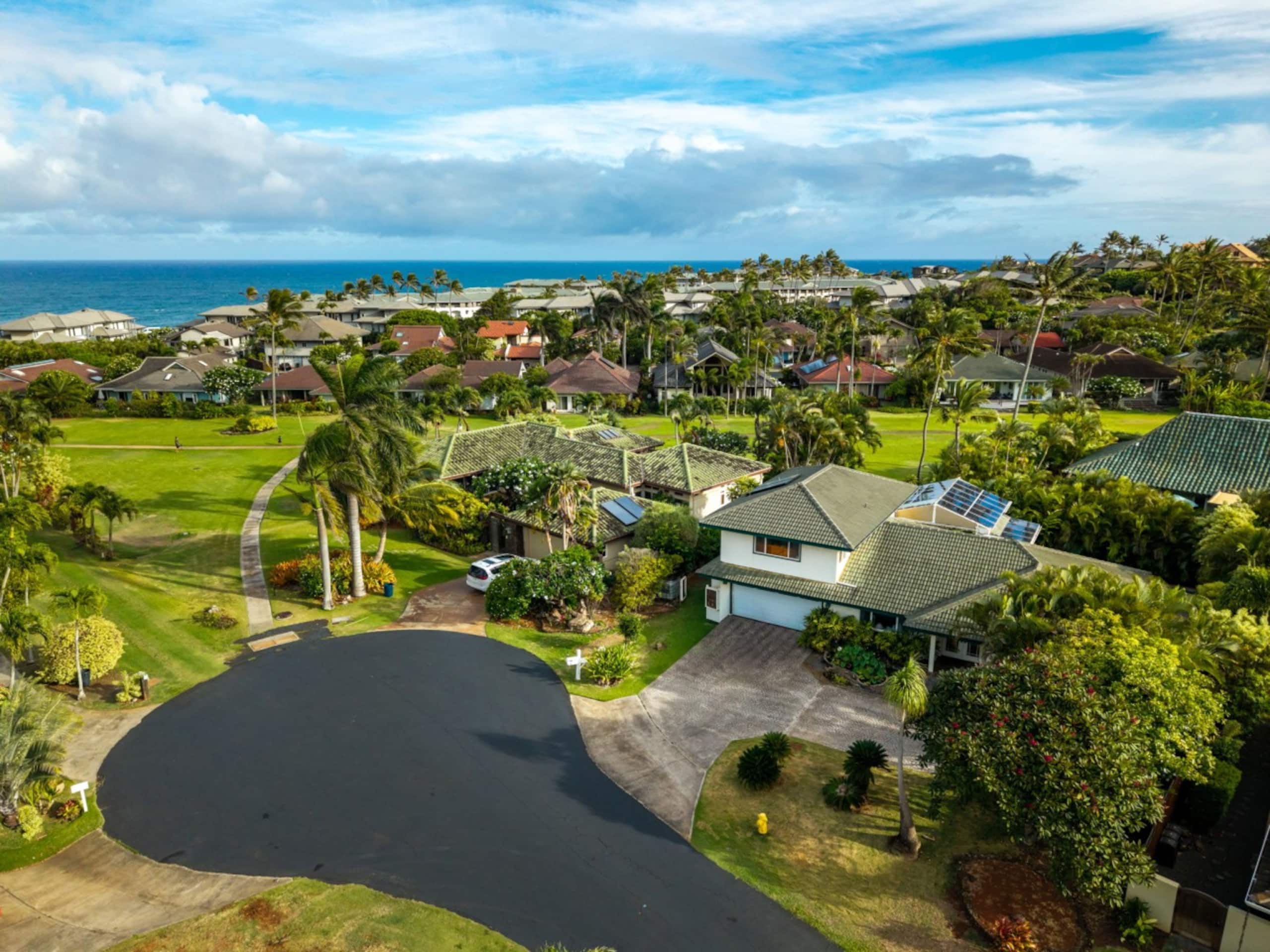 New! Studio Suite with Pool by Beach with AC - Photo 28