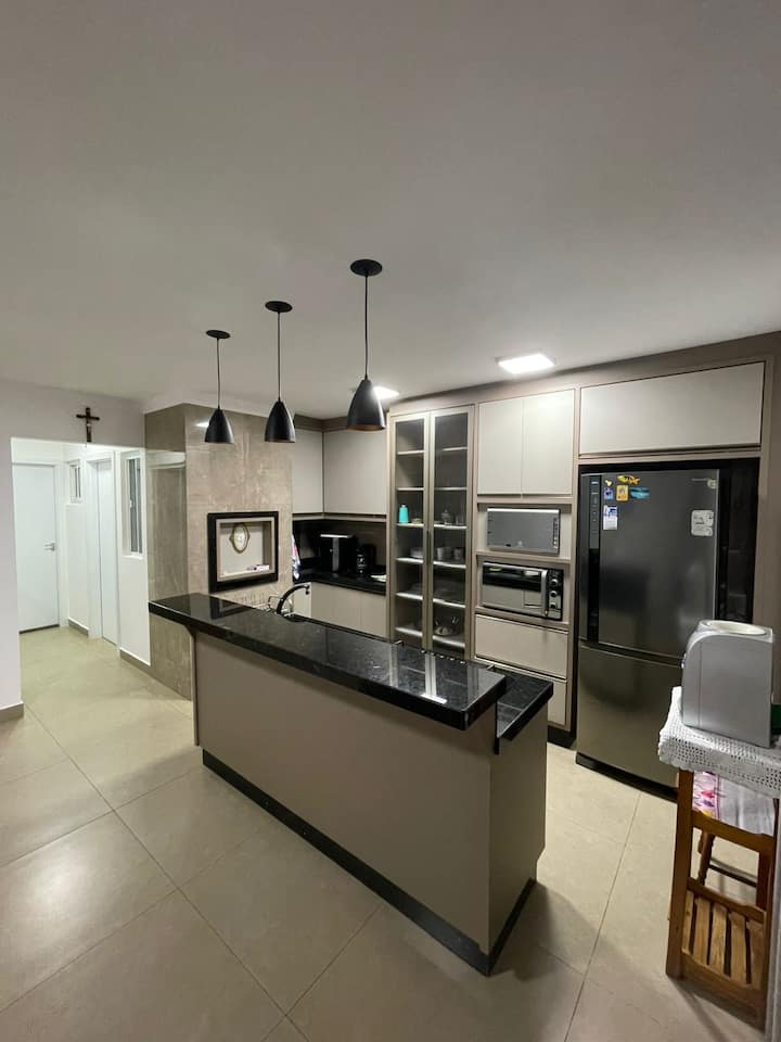 Microcasa Com Suíte Para Uma Estadia Tranquila - Cascavel