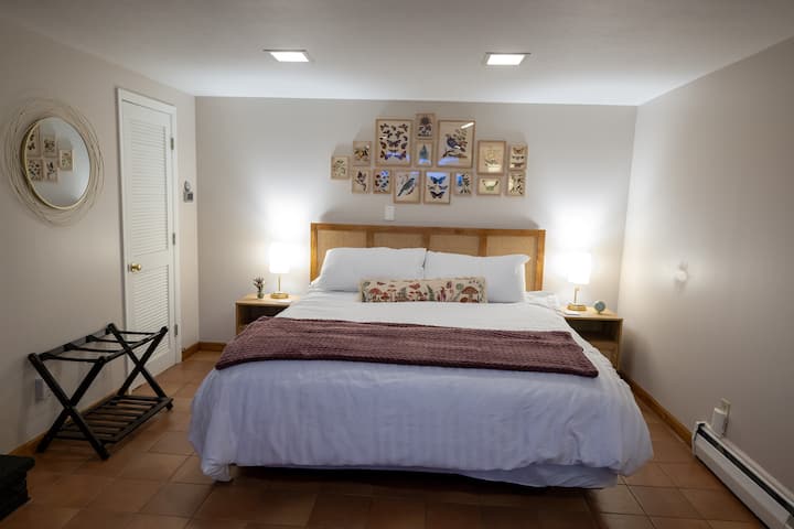 Cozy, Eco-friendly Suite With Stunning Sunset View - New York