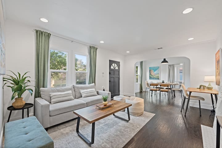 Bright Furnished 4br/2ba Eagle Rock, Sleeps 8 - パサデナ, CA