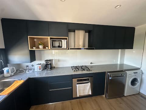 Airbnb con mejor rendimiento: New oceanfront apartment with garage en Puerto