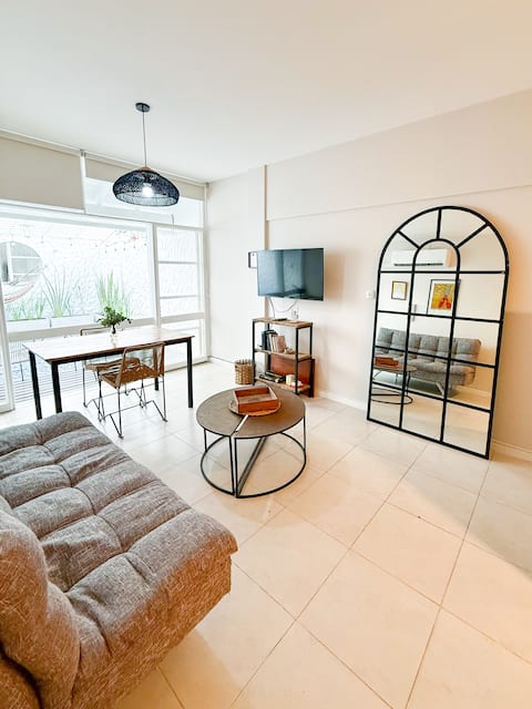 Popular Airbnb listing: Studio with patio · 1 block from Playa Grande in Mar Del Plata