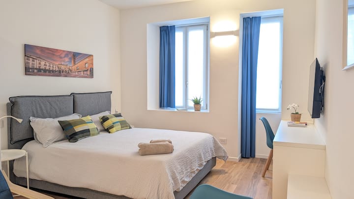 Suite Bergamasque 2 - Bergamo