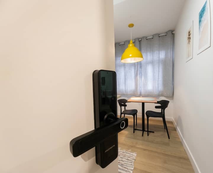 Apartamento Próximo Da Av Brasil E Shopping - Balneario Camboriú