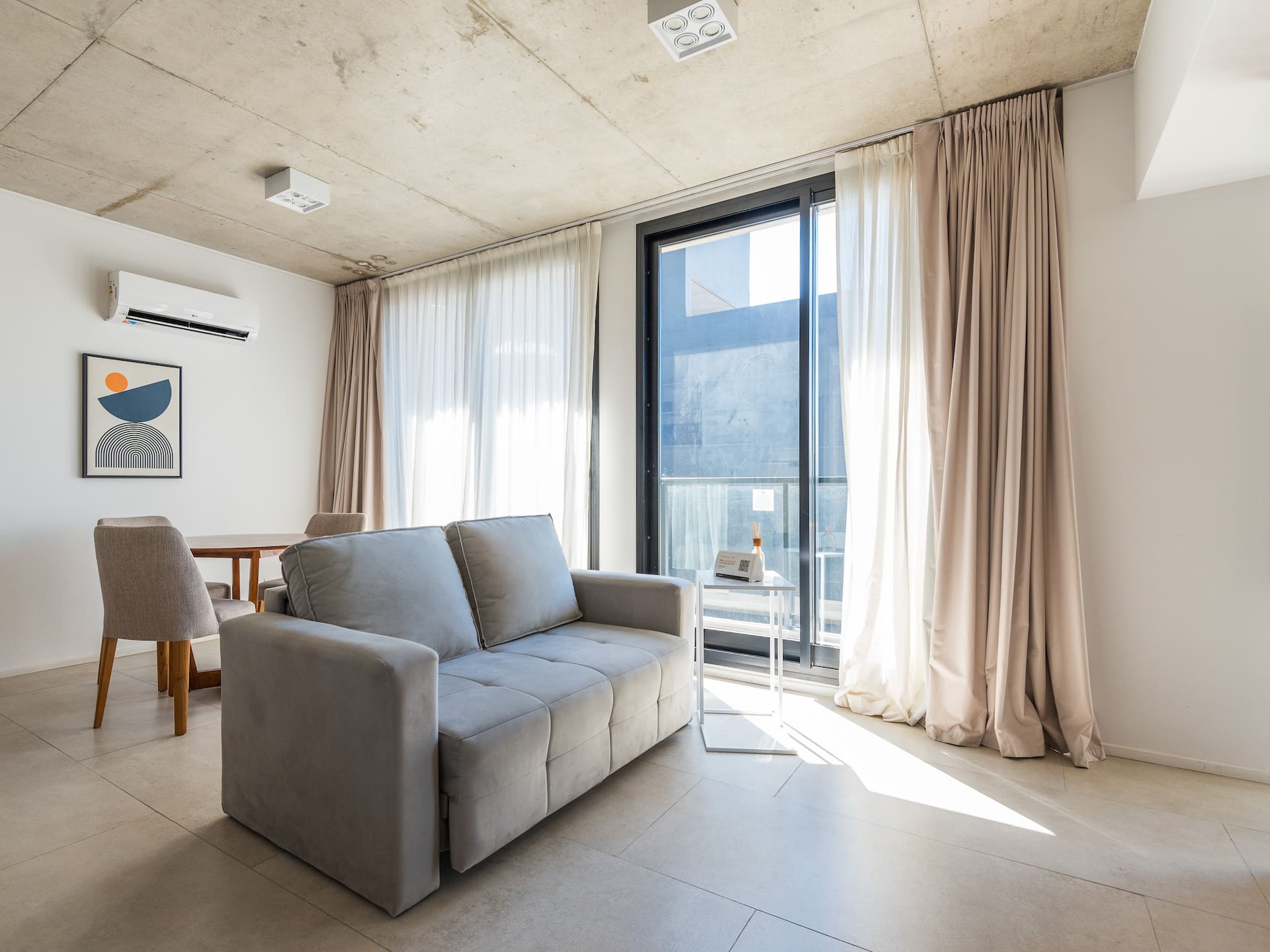 Apartamento tipo kitnet em Palermo Hollywood