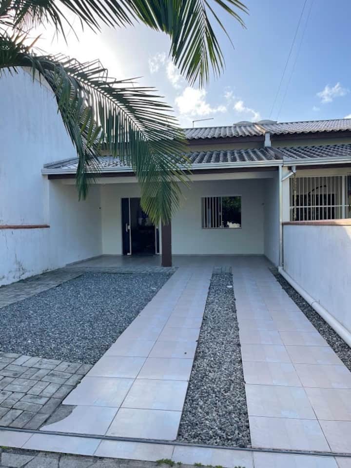 Casa Na Praia Itapoa Piscina Até 10 Pes. 250m Mar - Itapoá