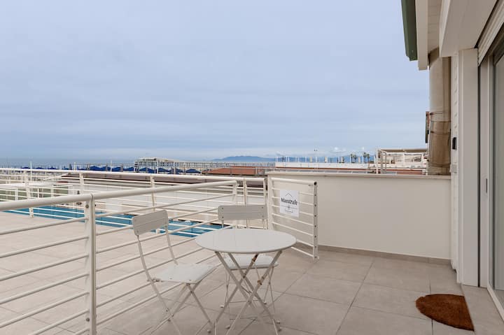 Homiday - Maestrale, Vista Mare Con Piscina - Forte dei Marmi