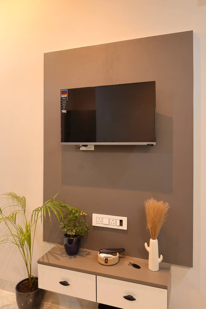 Oddbird Stays
Modern, Private Stay At Vijaynagar. - Indore