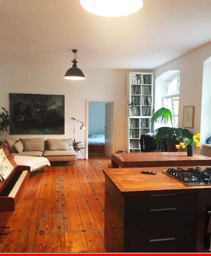 Charming And Quiet Apartment In Viktoria Park. - Berlin