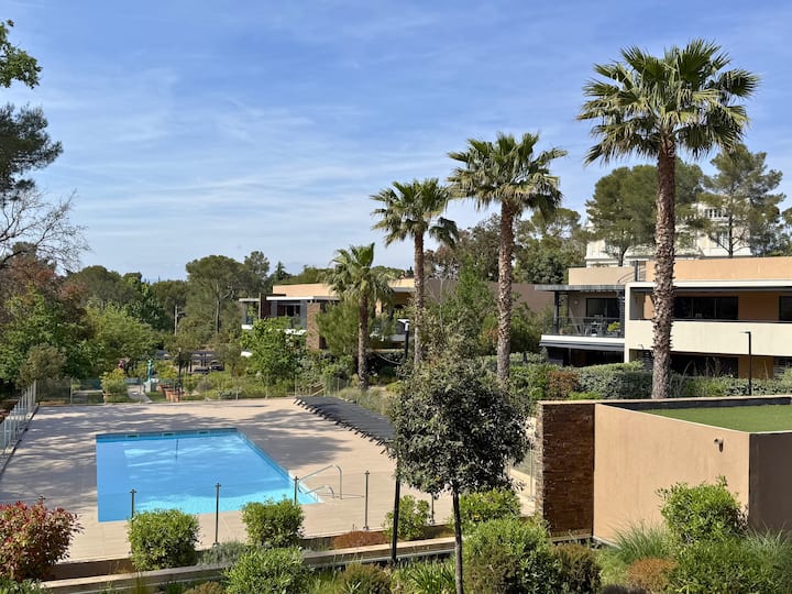 Spacieux Duplex De Standing Avec Piscine & Parking - Saint-Raphaël