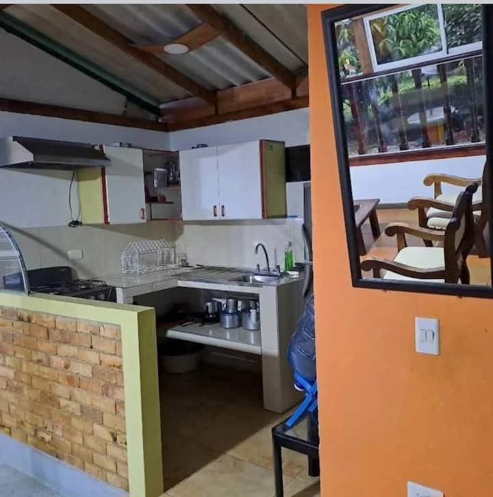 Cabaña El Pedregalito - Zetaquira, Boyacá. - Miraflores