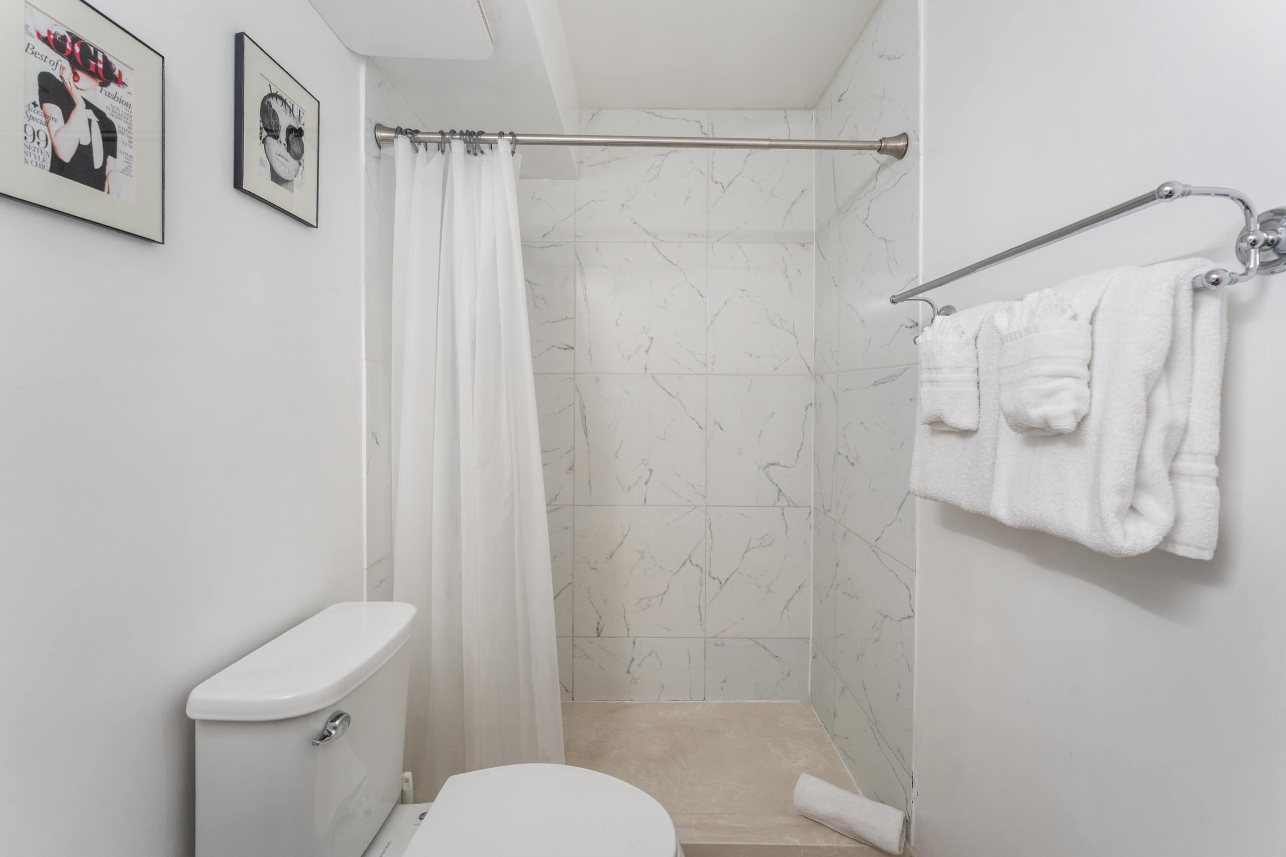 Convenient location 1 bdrm in Waikiki with Parking - Image 22
